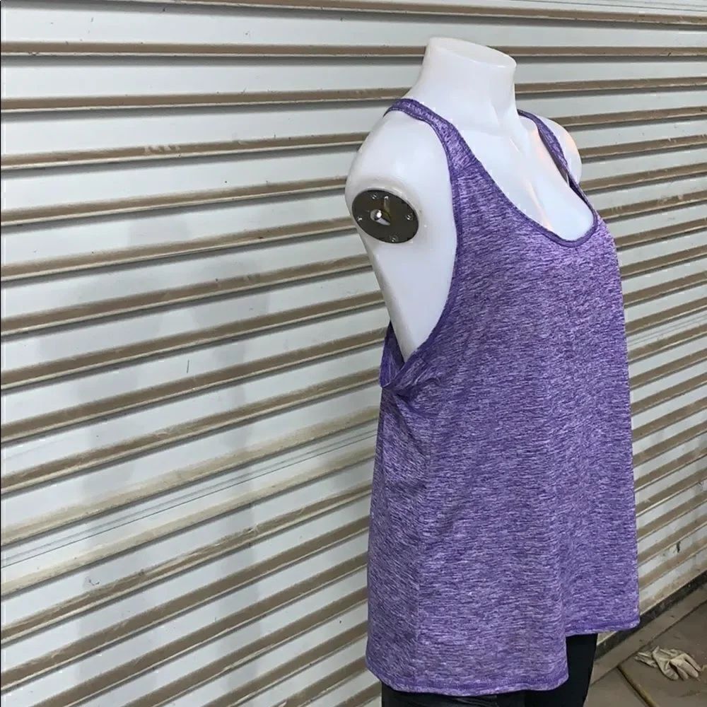 🛍️Avia workout top size XL. - Picture 4 of 6